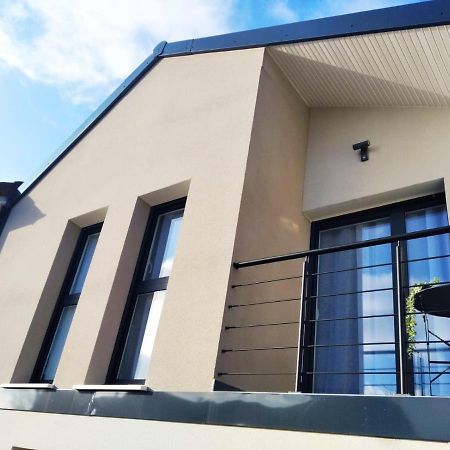 Appartement De Charme Disneyland Paris - Nidouest Chanteloup En Brie Exterior foto