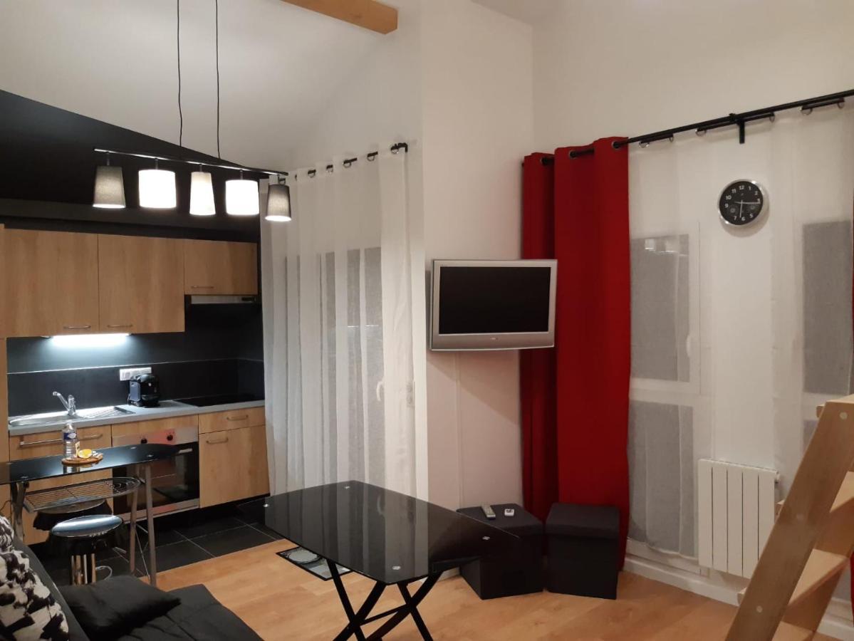 Appartement De Charme Disneyland Paris - Nidouest Chanteloup En Brie Exterior foto