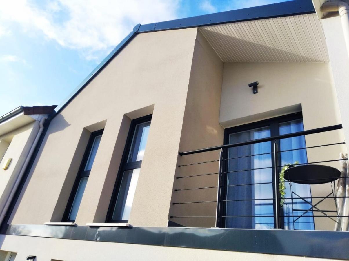 Appartement De Charme Disneyland Paris - Nidouest Chanteloup En Brie Exterior foto